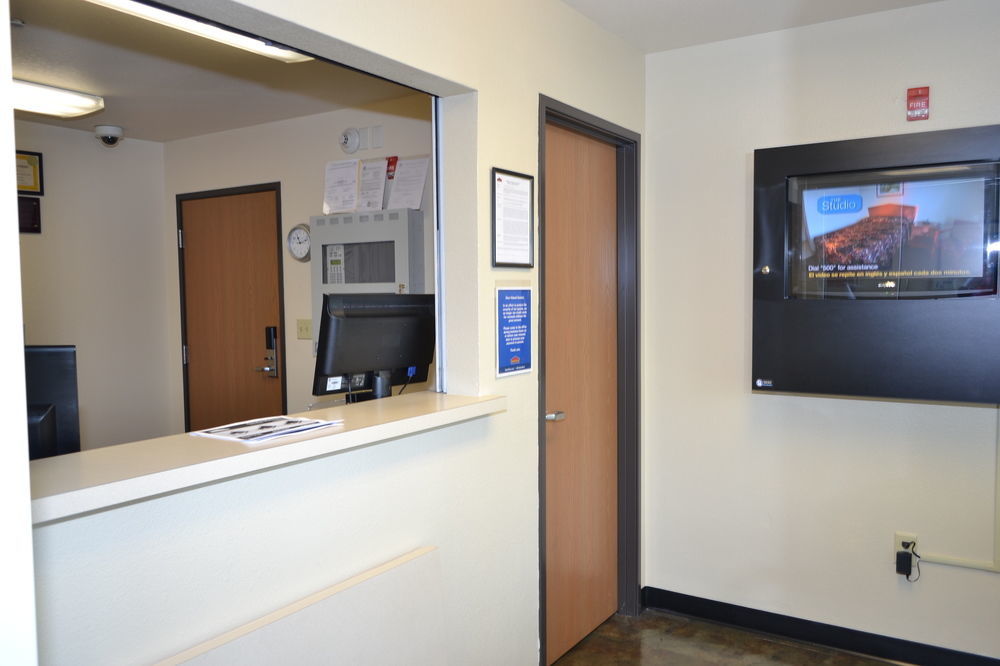 Woodspring Suites San Antonio Fort Sam Exterior photo